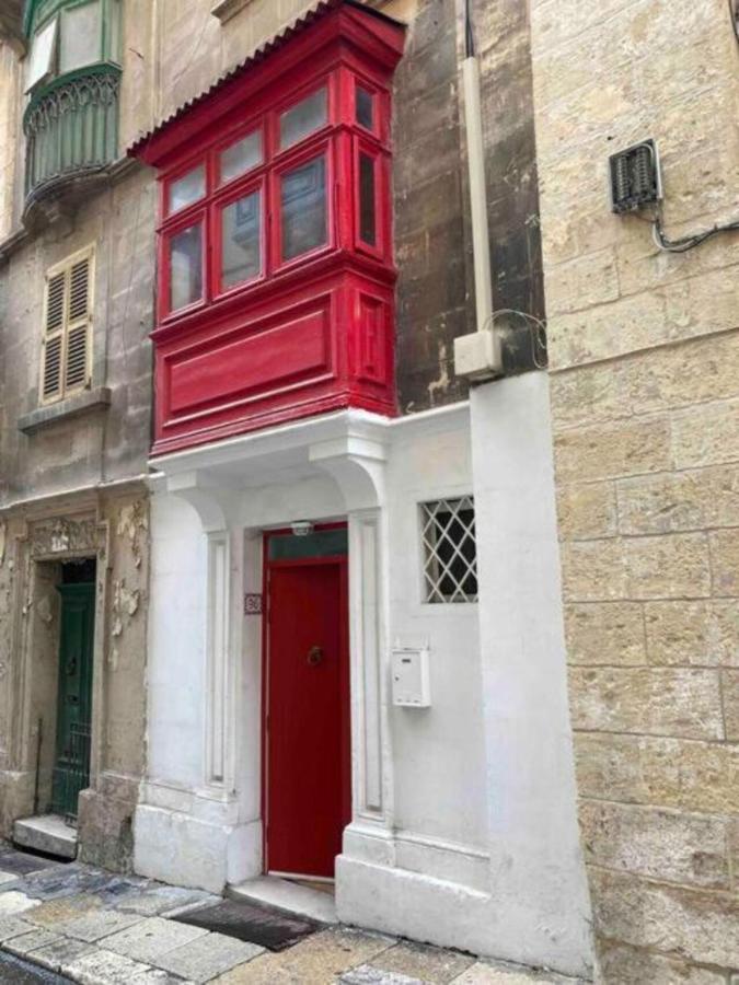 Cosy 1 Bedroom Maisonette In The Heart Of Валета Екстериор снимка
